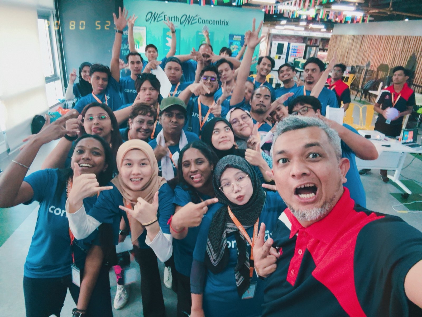 Agile Teamwork: Navigating Change and Adapting for Success